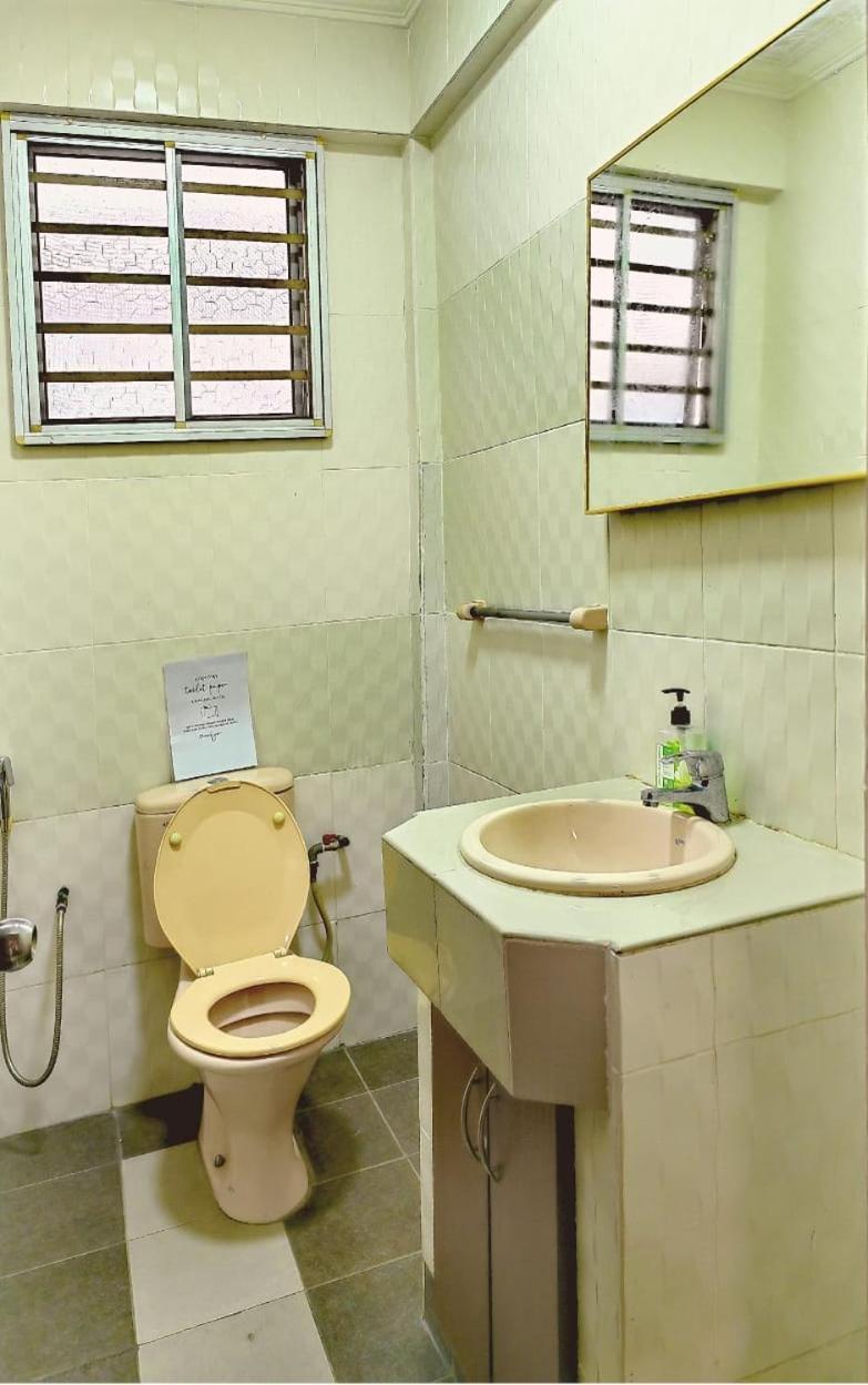 Aaronl Homestay Kota Kinabalu Exterior photo